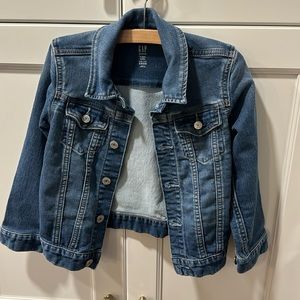 Gap toddler girls size 5 denim jacket in good used condition